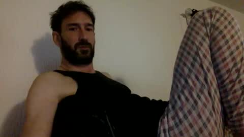 Snapshot of giggy81 chatting on 11.29.25 iggy online show from 11.29.25