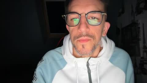 Gigi online show from 04.12.26