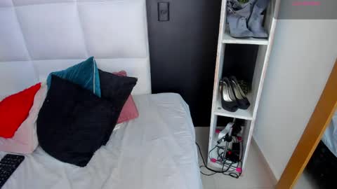 Gigi  online show from 04.02.26