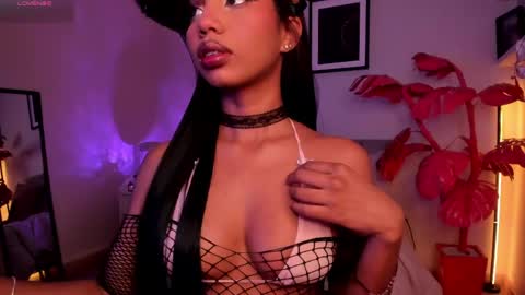 GIGI online show from 05.11.26