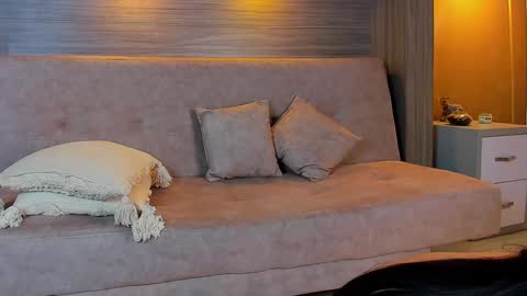 gigi wilden online show from 09.12.25