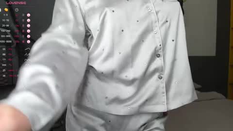 gigihadd online show from 02.24.25