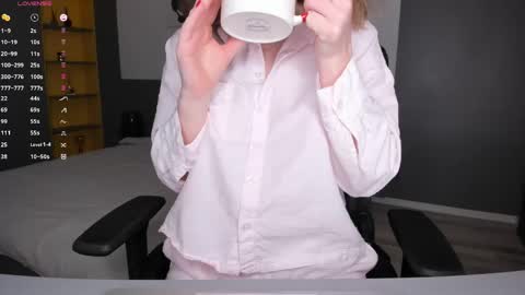 gigihadd online show from 04.01.26