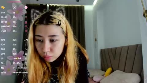 Snapshot of gigimeii chatting on 04.02.26 Jany online show from 04.02.26
