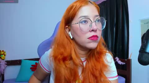 Snapshot of gigimooon chatting on 02.22.26 gigimooon online show from 02.22.26