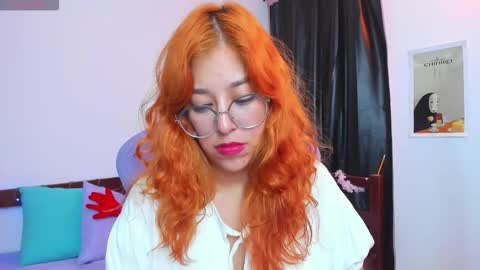 Snapshot of gigimooon chatting on 02.23.26 gigimooon online show from 02.23.26