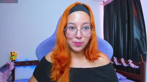 Snapshot of gigimooon chatting on 03.15.26 gigimooon online show from 03.15.26