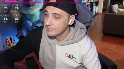 Snapshot of gil_gamesh2nd chatting on 10.02.25 Mirko online show from 10.02.25