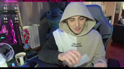 Snapshot of gil_gamesh90 chatting on 01.19.25 Mirko online show from 01.19.25