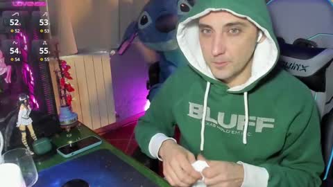 Snapshot of gil_gamesh90 chatting on 02.16.25 Mirko online show from 02.16.25