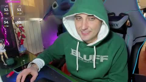 Snapshot of gil_gamesh90 chatting on 02.16.25 Mirko online show from 02.16.25