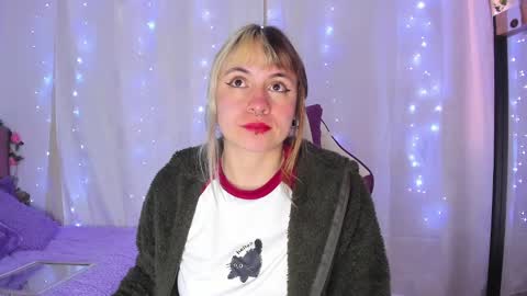 Snapshot of gilakat chatting on 01.20.25 gilakat online show from 01.20.25