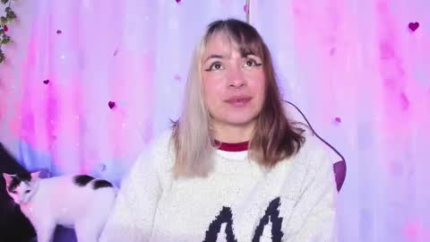 Snapshot of gilakat chatting on 02.28.25 gilakat online show from 02.28.25