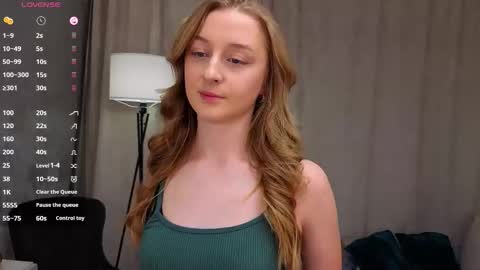 Snapshot of gilbertepodraza chatting on 02.18.26 Luna online show from 02.18.26