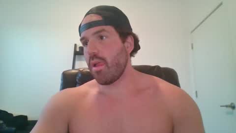 Snapshot of gildedsins1 chatting on 11.01.25 WildBoyVibes online show from 11.01.25