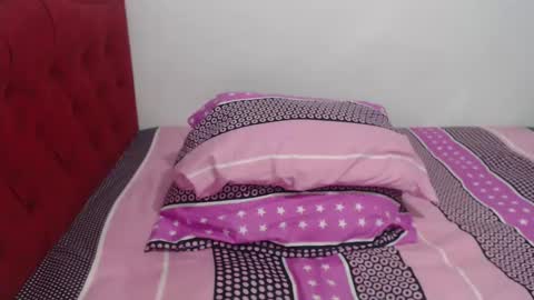 Snapshot of gimena_ass chatting on 12.02.24 Gimena online show from 12.02.24