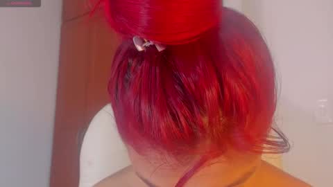 Snapshot of gimenalara chatting on 11.15.25 Gimena online show from 11.15.25