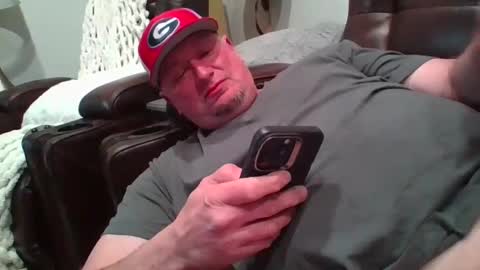 Snapshot of gimmedatdic chatting on 12.20.24 gimmedatdic online show from 12.20.24