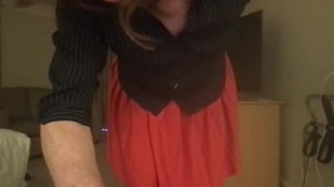 Snapshot of gina_cduk2 chatting on 11.10.25 gina_cduk2 online show from 11.10.25