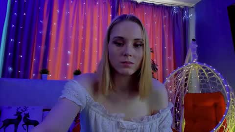 Snapshot of gina_lovelyy chatting on 02.20.26 Gina online show from 02.20.26