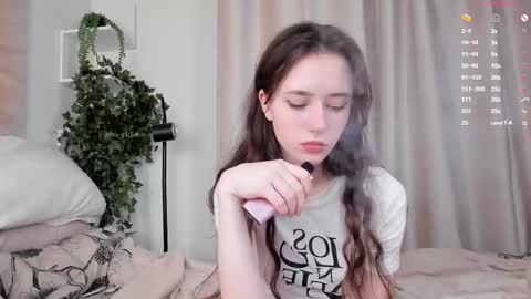 Snapshot of gina_vicious chatting on 02.28.25 Gina online show from 02.28.25