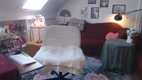 Gina online show from 06.10.26
