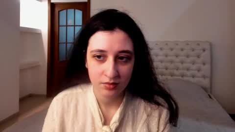 Kate online show from 02.14.25