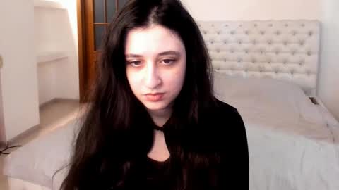 Kate online show from 02.21.25