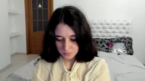 Kate online show from 10.22.25