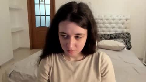 Kate online show from 11.21.25