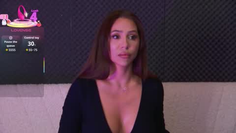 Snapshot of ginamence chatting on 11.04.25 GinaMence online show from 11.04.25