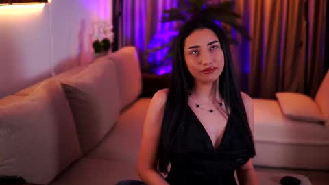 Gina online show from 02.22.25