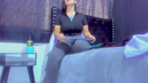 Miss online show from 10.19.25