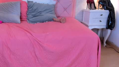 Ginger online show from 01.12.25