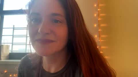 gingerlynx online show from 11.26.25