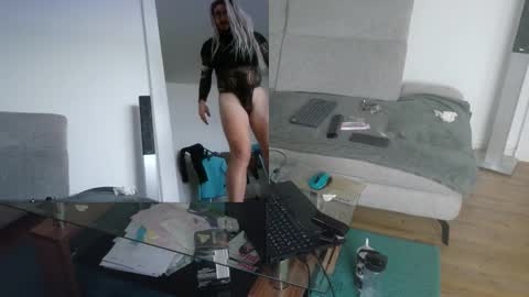 Snapshot of gingerpink1911 chatting on 01.12.26 GingerPink online show from 01.12.26