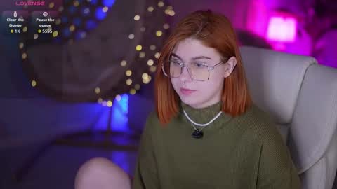 Ginger Pink online show from 03.25.26