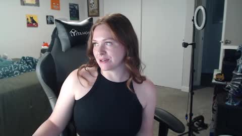 Snapshot of gingervial chatting on 09.26.25 gingervial online show from 09.26.25