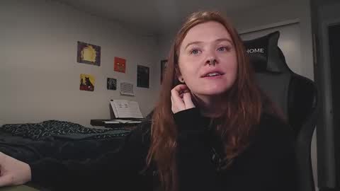 Snapshot of gingervial chatting on 11.06.25 gingervial online show from 11.06.25