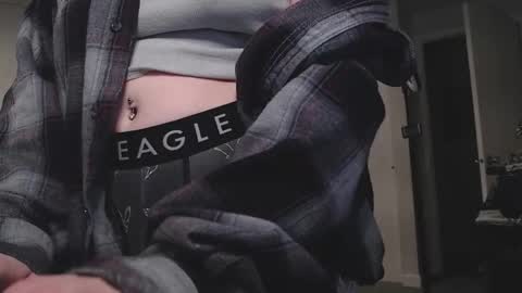 Snapshot of gingervial chatting on 11.13.25 gingervial online show from 11.13.25