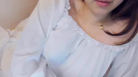 Snapshot of ginnycherry chatting on 06.25.26 Ginny online show from 06.25.26