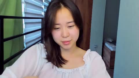 Snapshot of ginnycherry chatting on 07.24.26 Ginny online show from 07.24.26