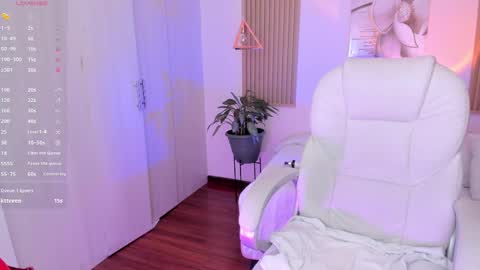 Kendall online show from 03.07.25