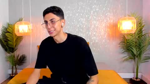 Snapshot of gio_carangi chatting on 02.10.26 Gio Carangi online show from 02.10.26