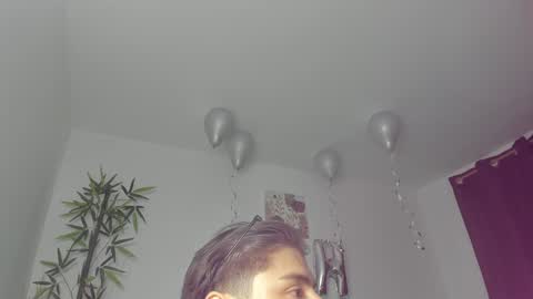 Snapshot of gio_russo chatting on 01.18.25 GioRusso online show from 01.18.25