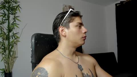 Snapshot of gio_russo chatting on 02.16.25 GioRusso online show from 02.16.25