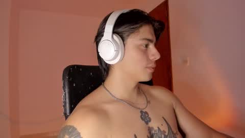 GioRusso online show from 12.19.25