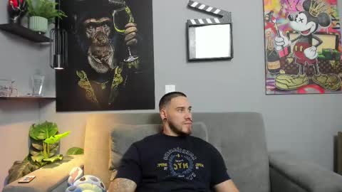 Snapshot of giorgio_leone2 chatting on 02.18.25 Giorgio leone online show from 02.18.25