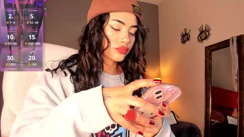 Giovanna  online show from 10.08.25