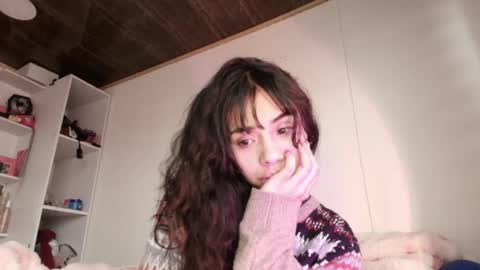 Snapshot of giovanna_oliveria chatting on 04.16.26 giovanna_oliveria online show from 04.16.26